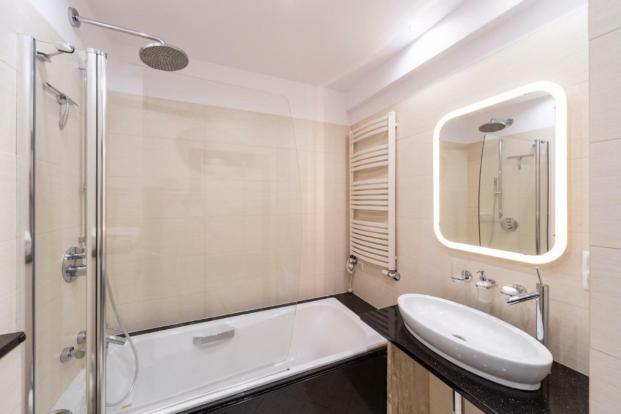 Beachfront Apartment Haga With Free Parking By Noclegi Renters Sopoty Exteriér fotografie