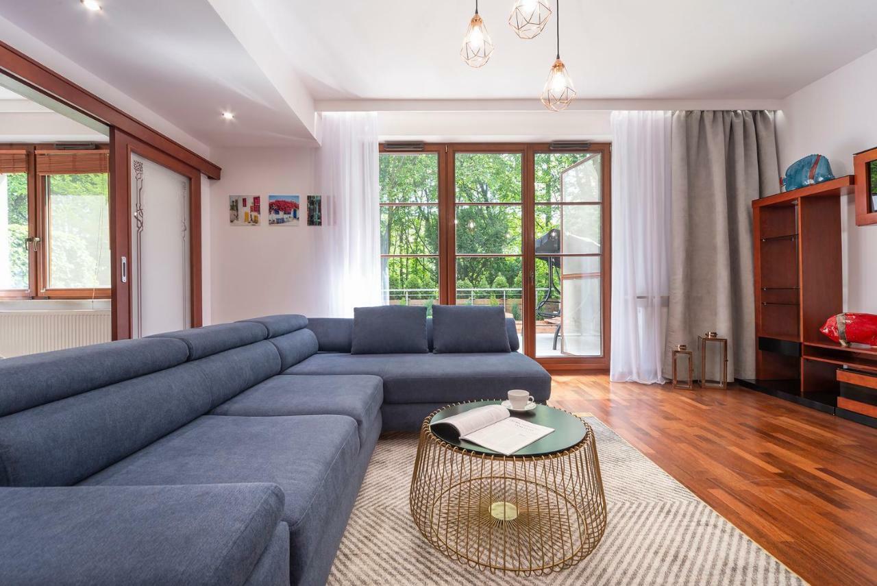 Beachfront Apartment Haga With Free Parking By Noclegi Renters Sopoty Exteriér fotografie